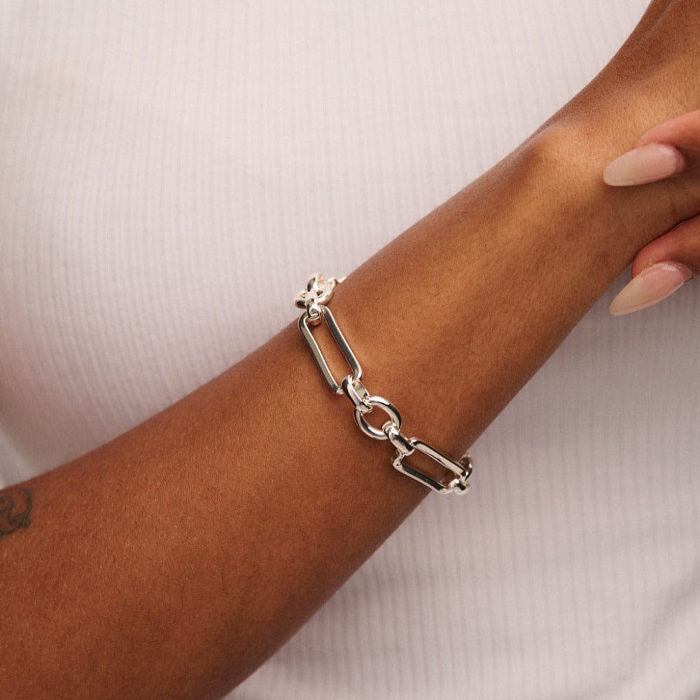 Rectangular Link T-Bar Bracelet - Silver - Image 4